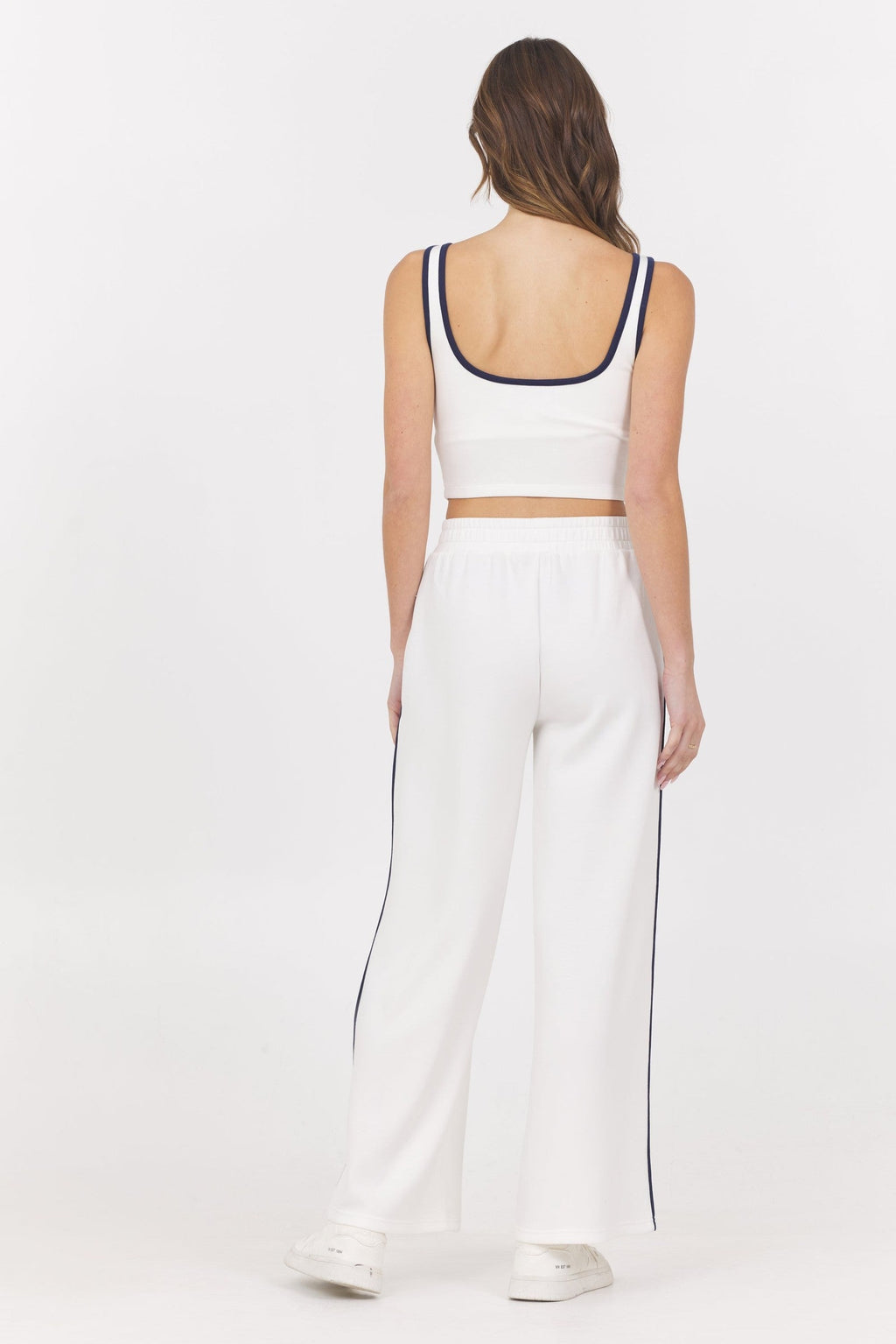 White Navy Cloud w/ Piping Tank
