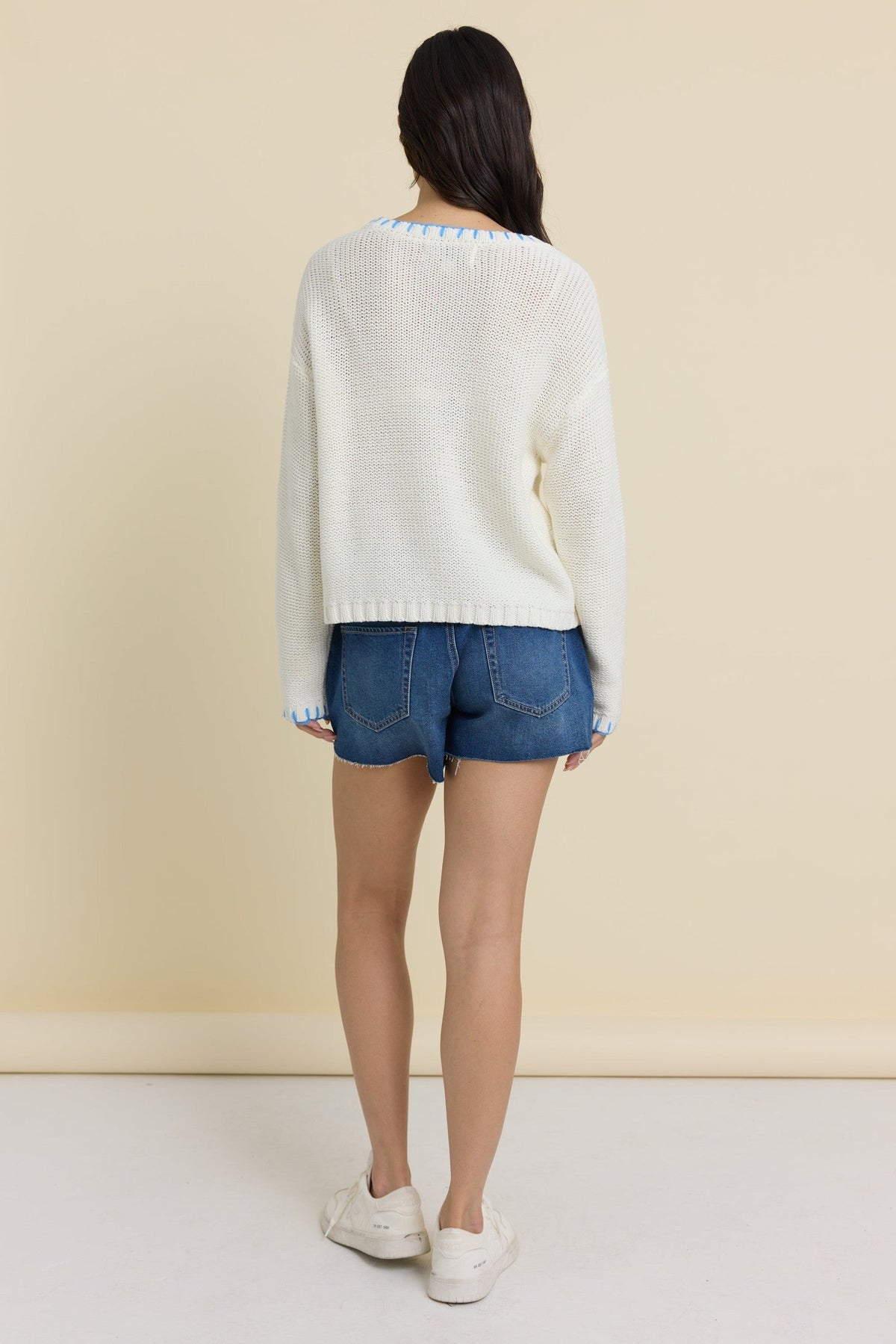 Beach Sweater with Whip Stitch