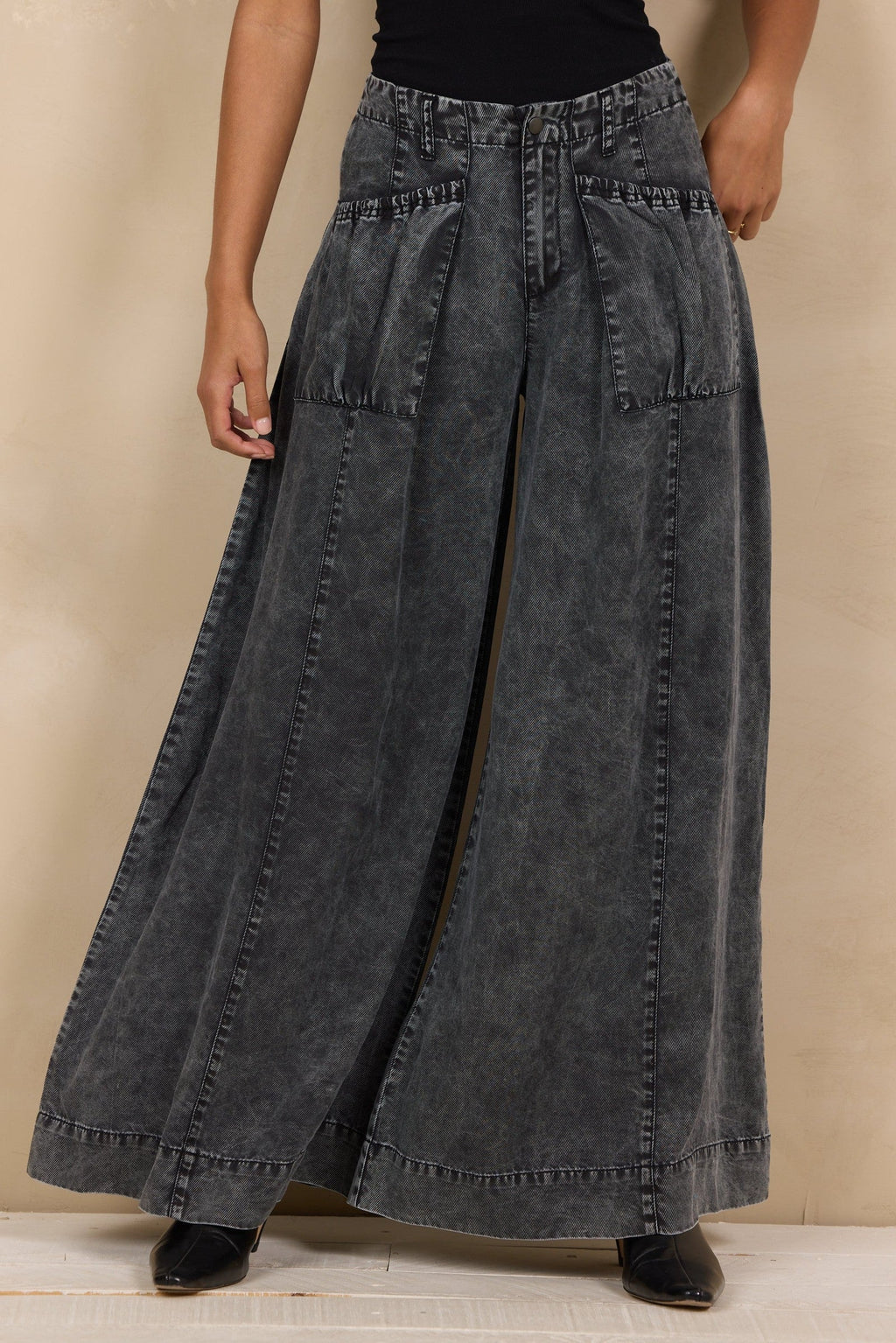 Tencel Ultra Wide Leg Pant