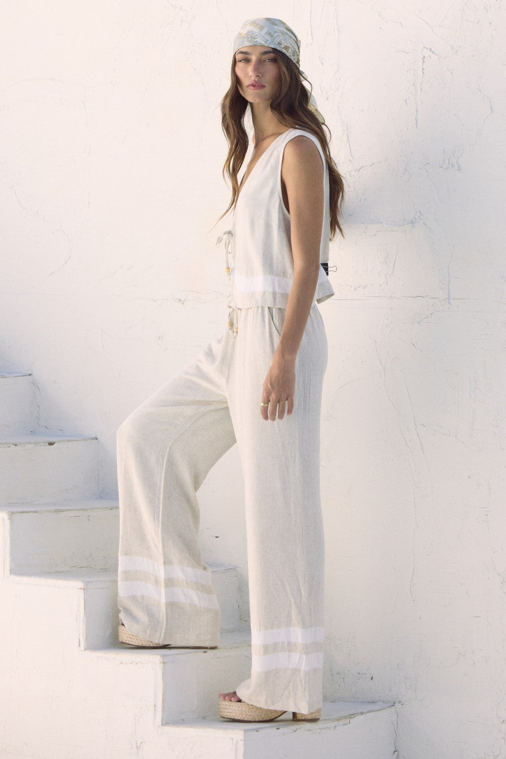 Linen Blend Wide Leg Pant with Contrast Stripe