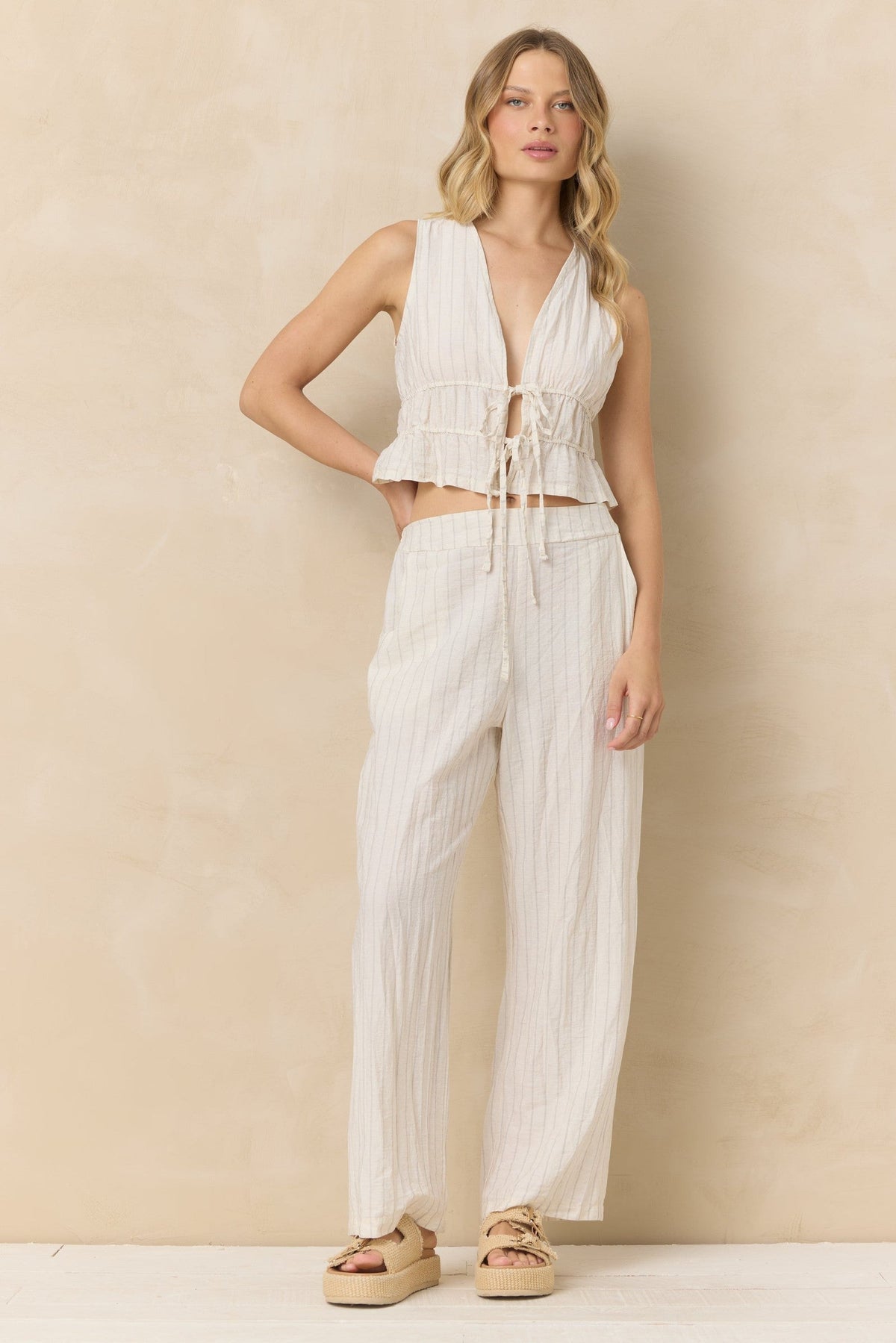 Textured Linen Blend Tie Front Top