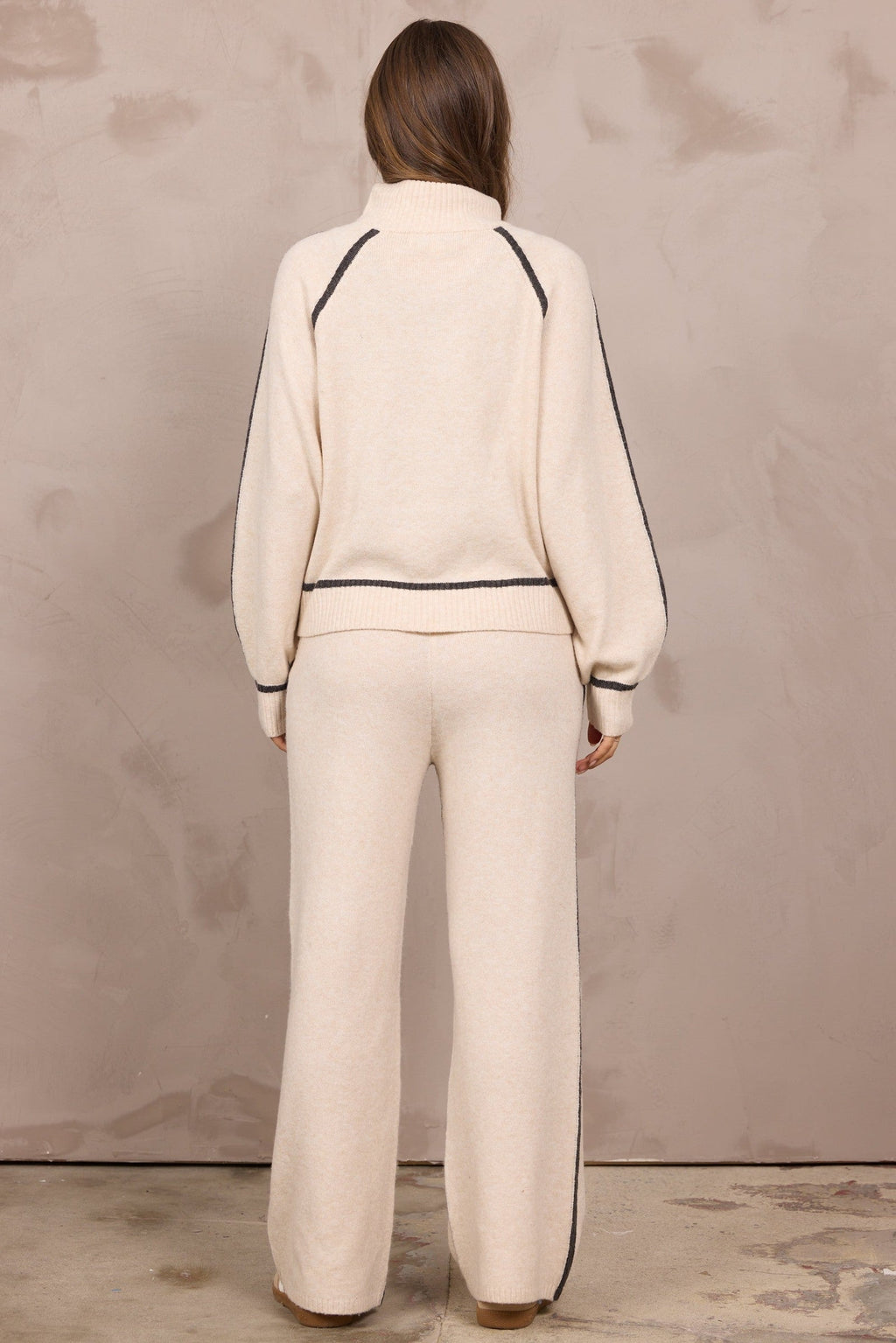 Knit Wide Leg Pant w/ Contrast